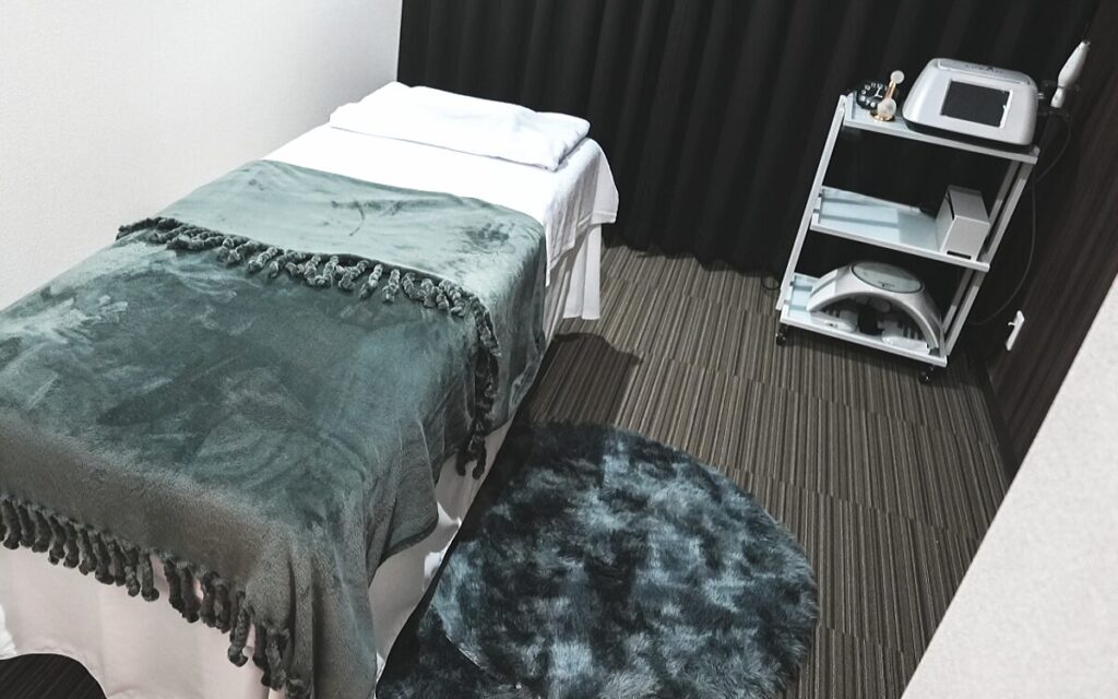 +ALPH個室